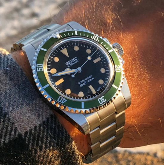 Seiko Submariner Green Line Bezel Hommage automatic Diver Watch