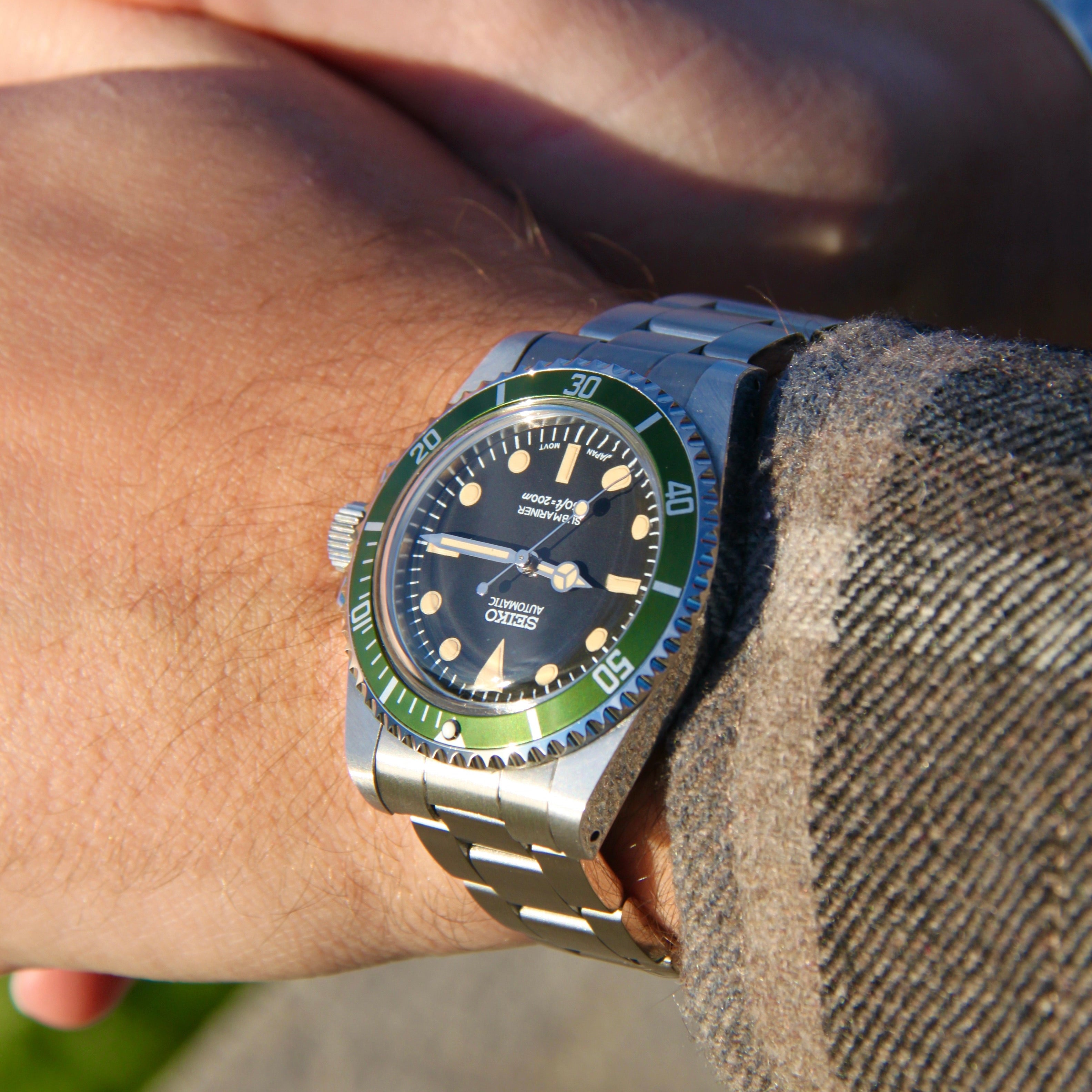Seiko Submariner Green Line Bezel Hommage automatic Diver Watch