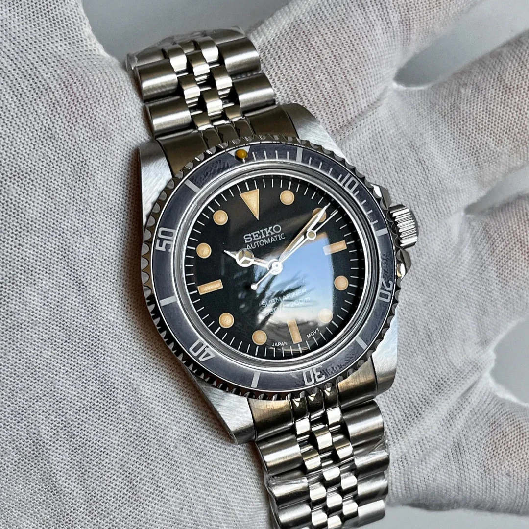 Seiko Submariner vintage 5513 automatic diver watch Jubilee Bracelet
